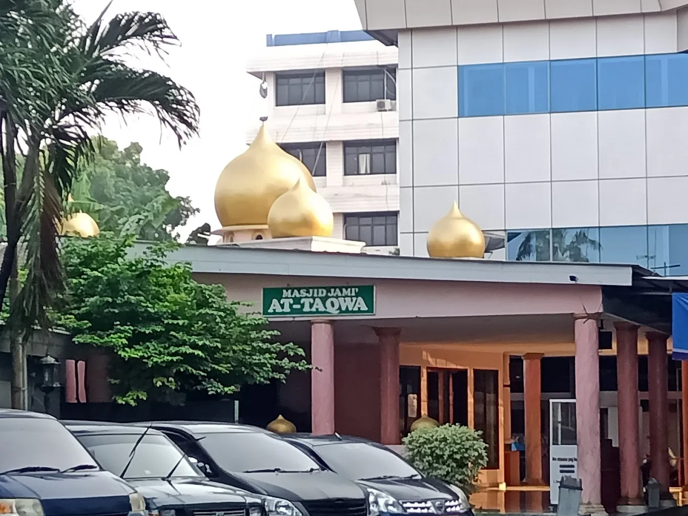 Layanan Publik