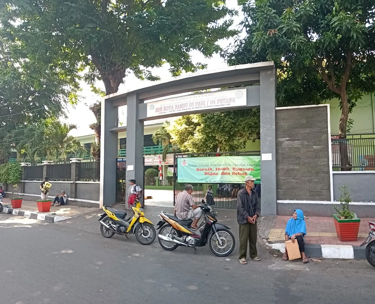 Layanan Publik